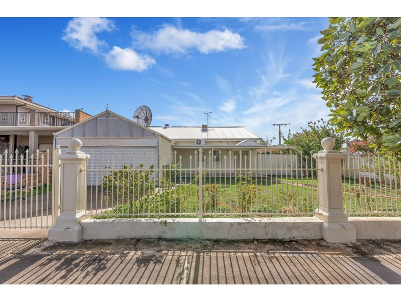 30 Third Avenue, Woodville Gardens SA 5012
