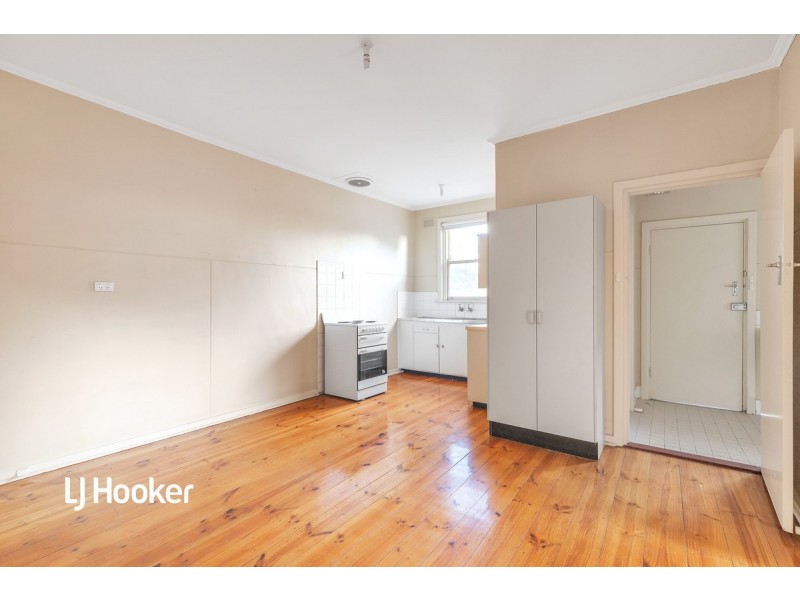 6 Hornet Crescent, Elizabeth East SA 5112