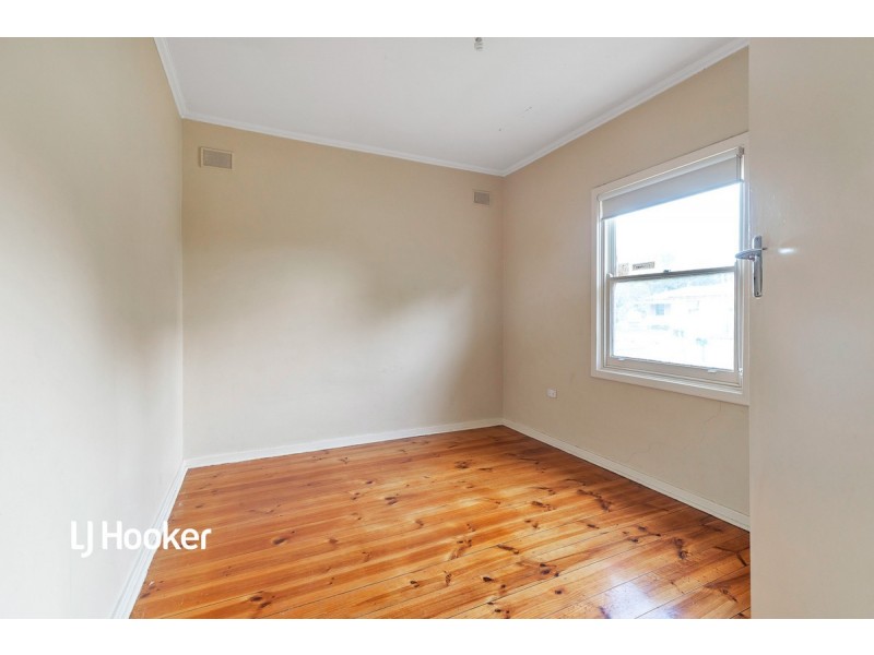 6 Hornet Crescent, Elizabeth East SA 5112