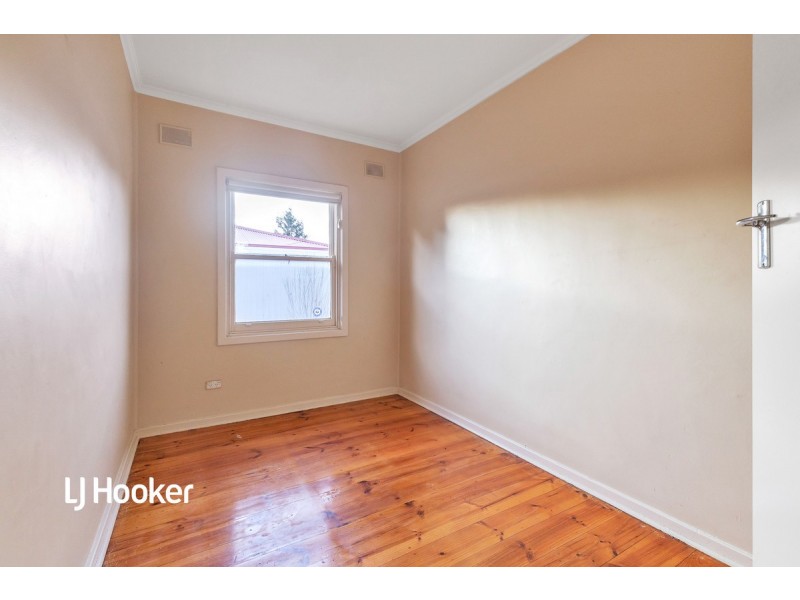 6 Hornet Crescent, Elizabeth East SA 5112