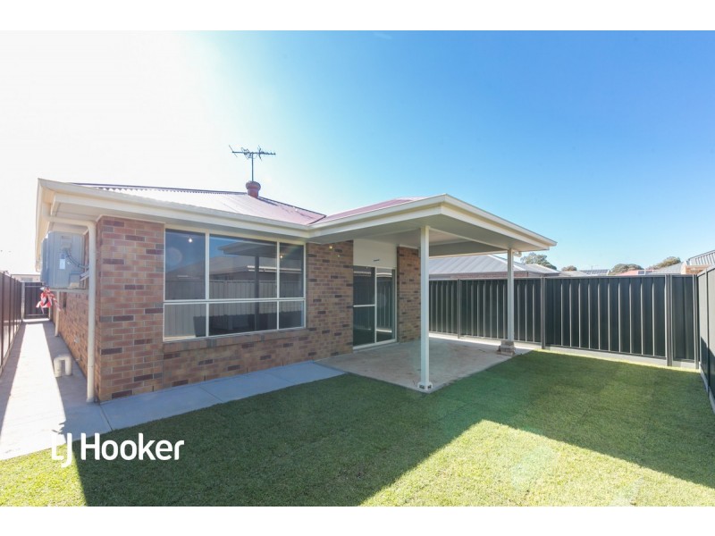 26 Emlyn Avenue, Salisbury SA 5108