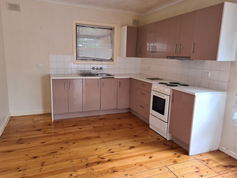 16 Seaborough Road, Elizabeth Park SA 5113