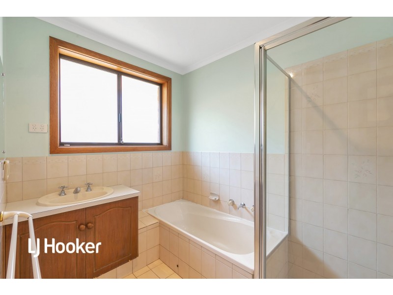 18 Wanita Court, Paralowie SA 5108