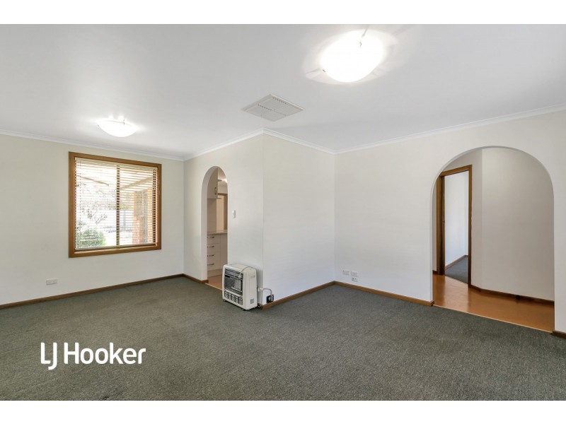 18 Wanita Court, Paralowie SA 5108