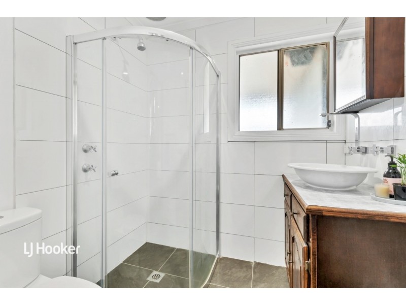 1 Warwick Street, Salisbury East SA 5109