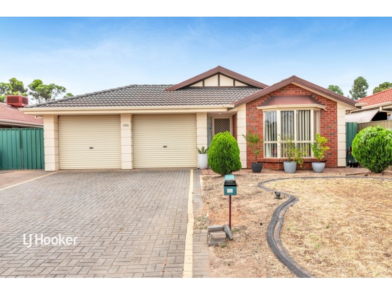 101 President Avenue, Andrews Farm SA 5114