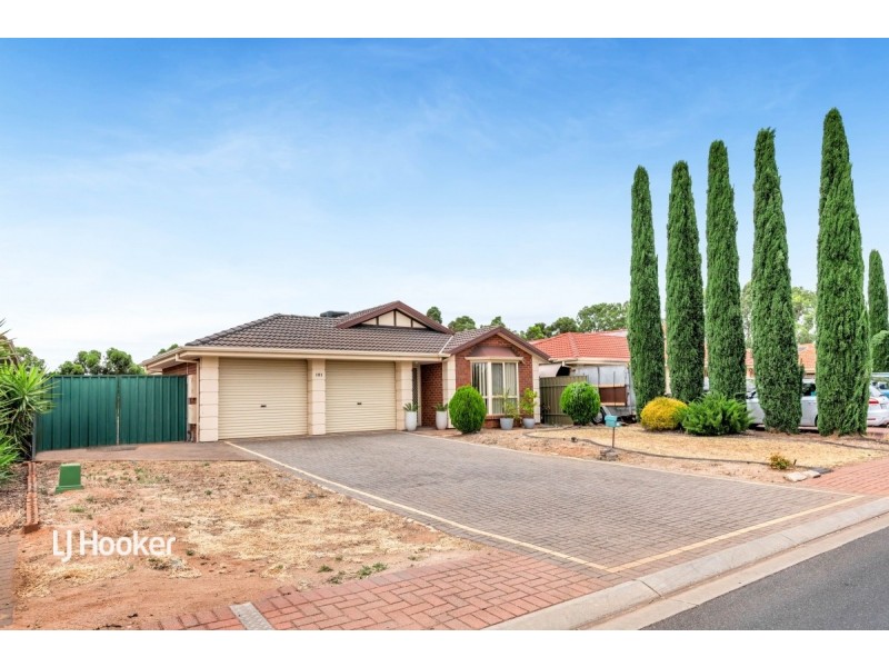 101 President Avenue, Andrews Farm SA 5114