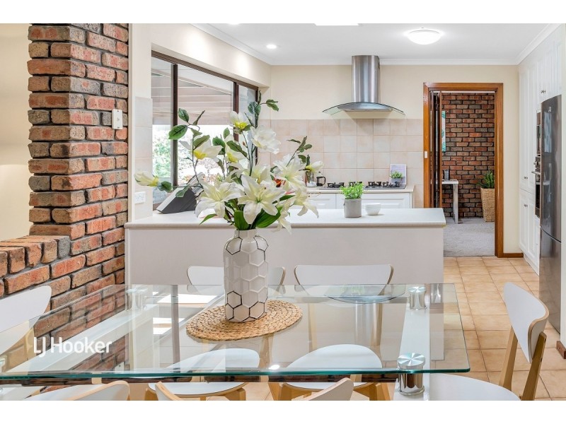 4 Finch Court, Modbury Heights SA 5092