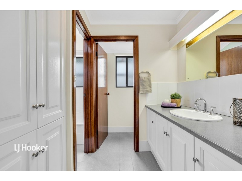 4 Finch Court, Modbury Heights SA 5092