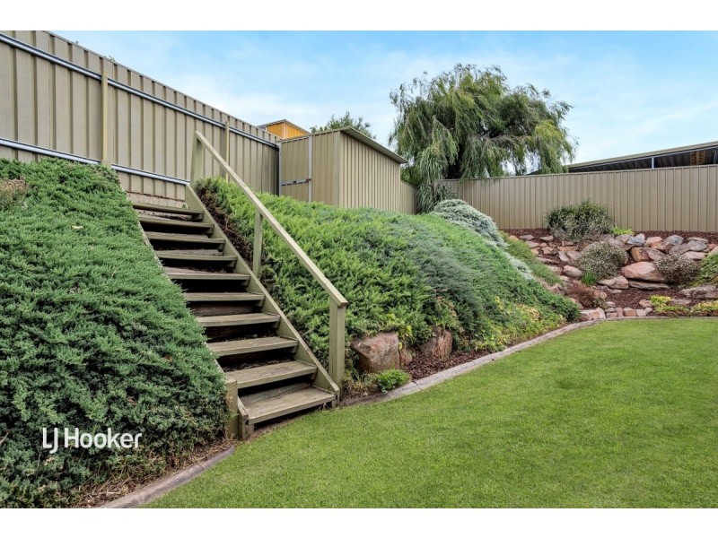 4 Finch Court, Modbury Heights SA 5092