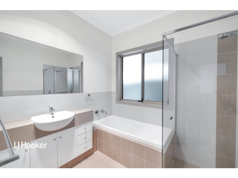 3 Brimpton Avenue, Mawson Lakes SA 5095