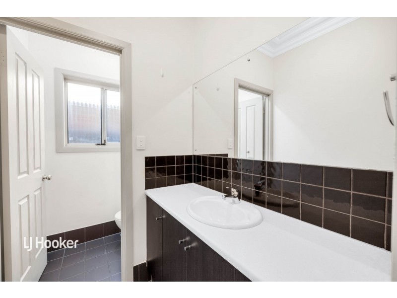 3 Brimpton Avenue, Mawson Lakes SA 5095