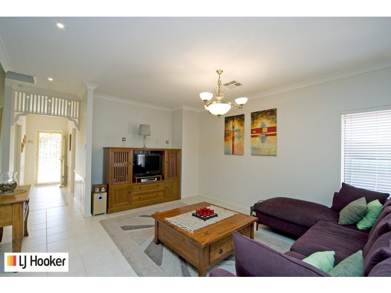 61 Shearwater Drive, Mawson Lakes SA 5095