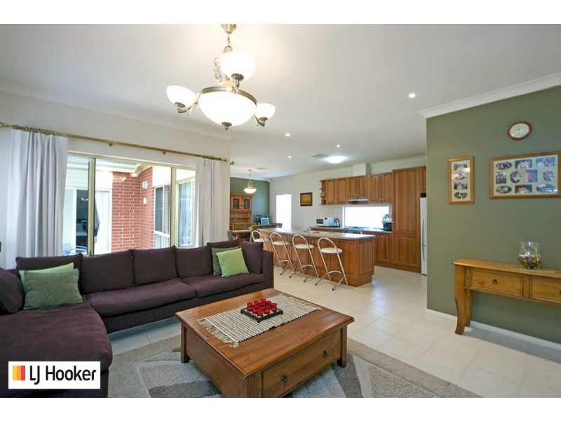 61 Shearwater Drive, Mawson Lakes SA 5095