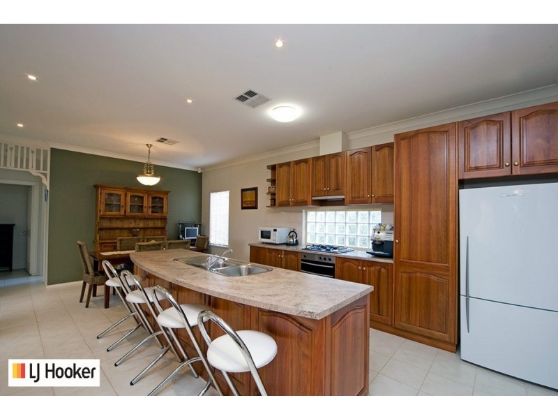 61 Shearwater Drive, Mawson Lakes SA 5095