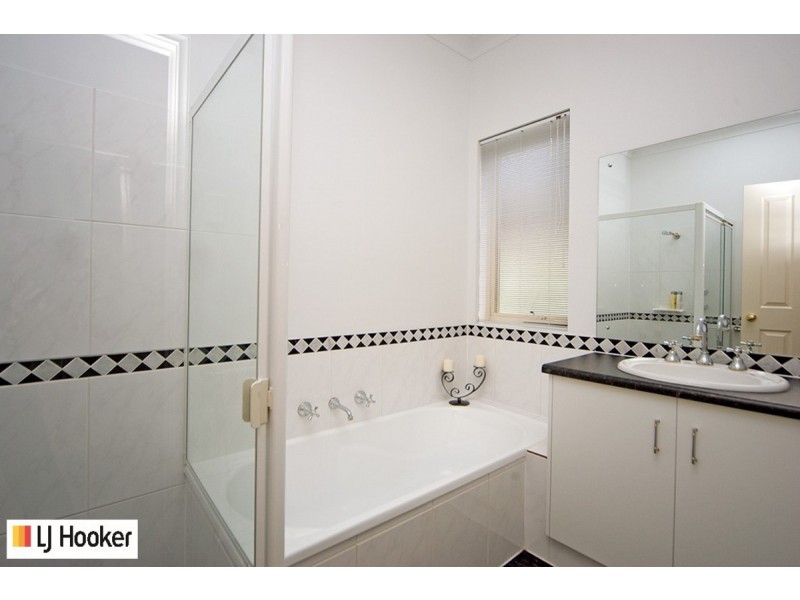 61 Shearwater Drive, Mawson Lakes SA 5095