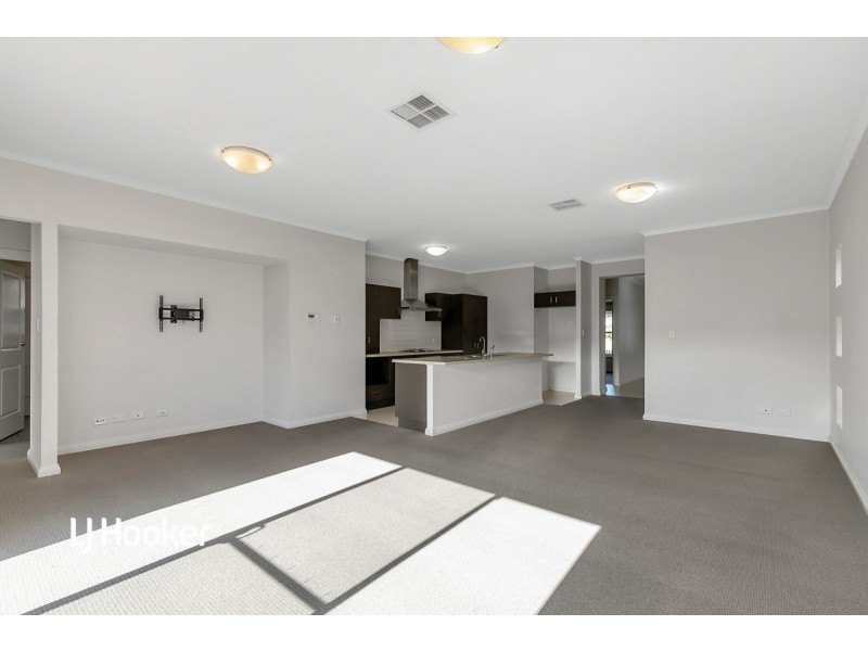 28 Yarle Street, Mawson Lakes SA 5095