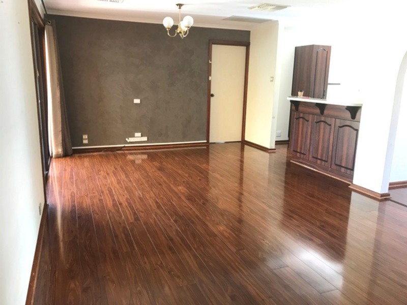 12 Greenfinch Court, Wynn Vale SA 5127