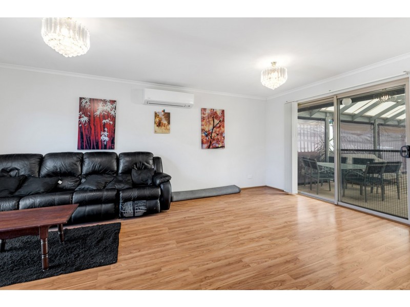 4 Rosette Avenue, Para Hills West SA 5096