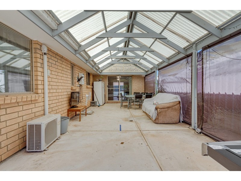 4 Rosette Avenue, Para Hills West SA 5096