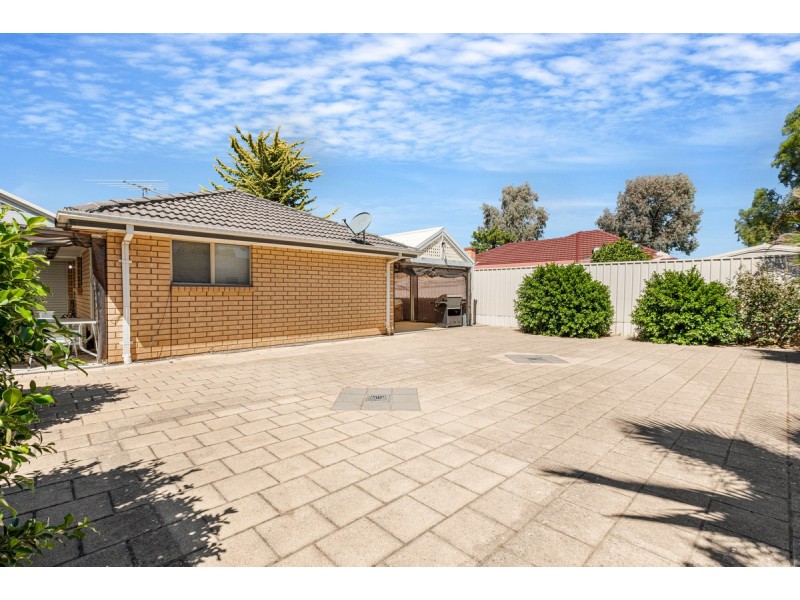 4 Rosette Avenue, Para Hills West SA 5096