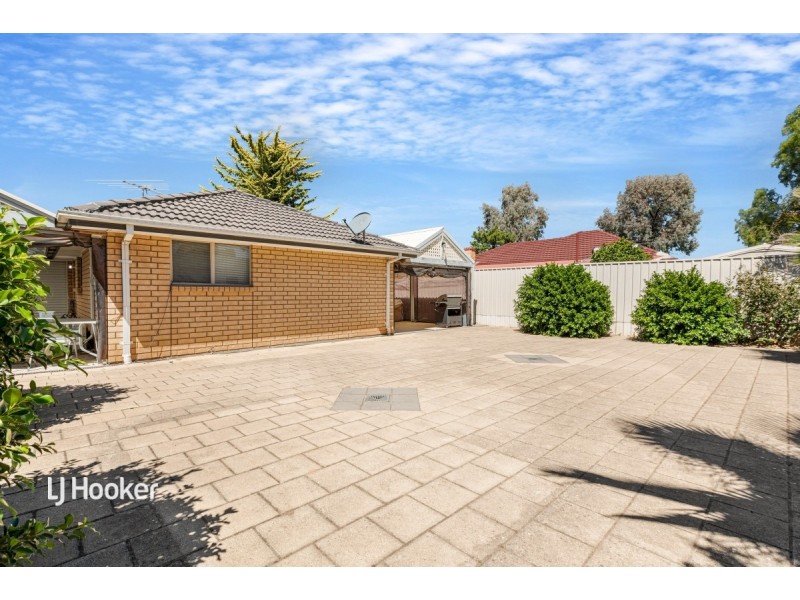 4 Rosette Avenue, Para Hills West SA 5096