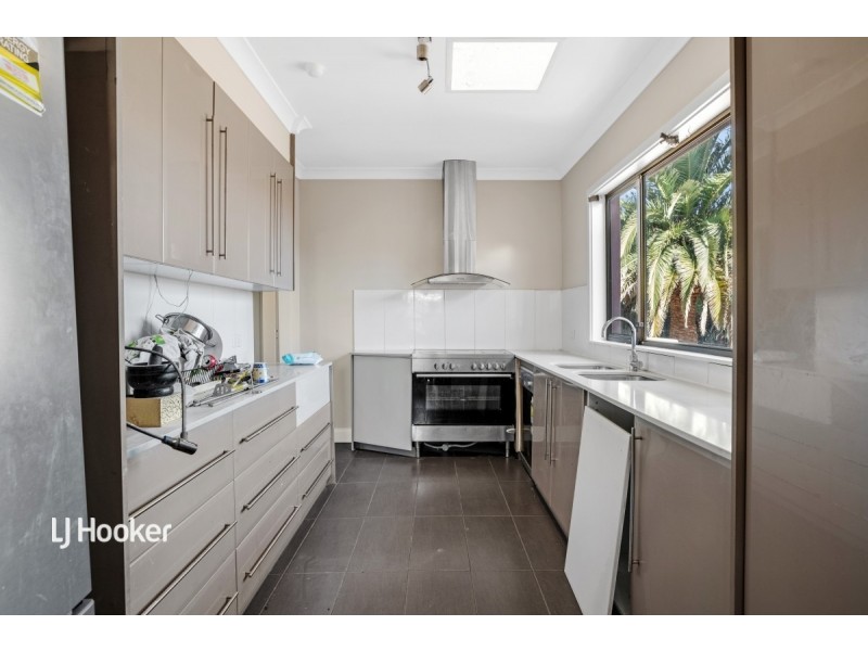 35 Peacock Road, Elizabeth Downs SA 5113