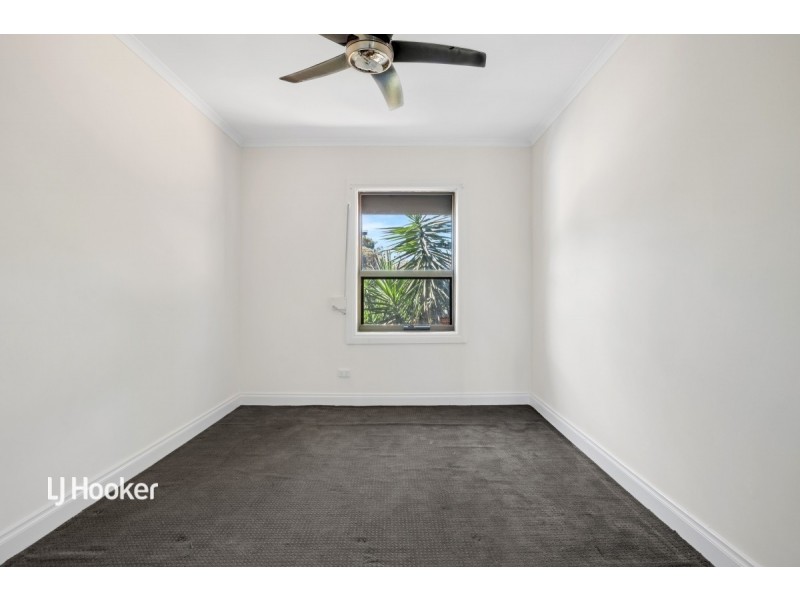 35 Peacock Road, Elizabeth Downs SA 5113