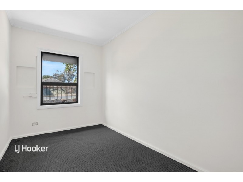 35 Peacock Road, Elizabeth Downs SA 5113