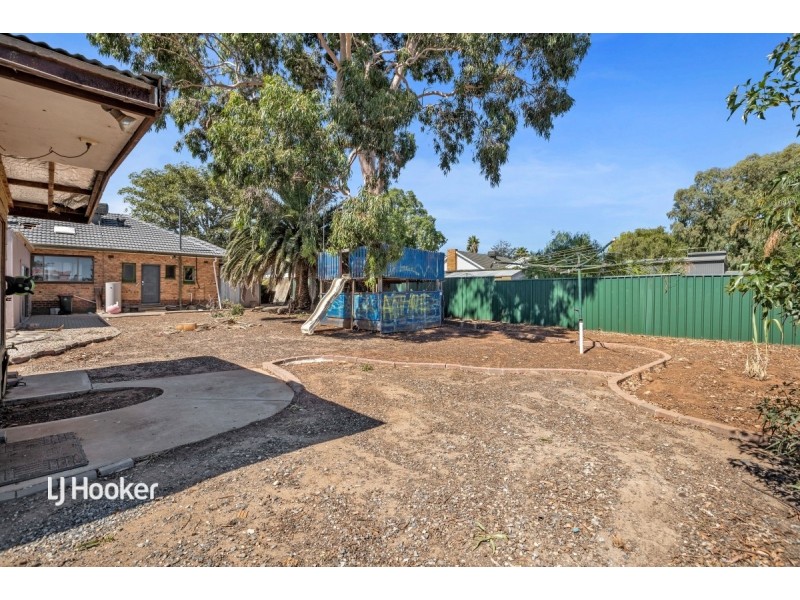 35 Peacock Road, Elizabeth Downs SA 5113