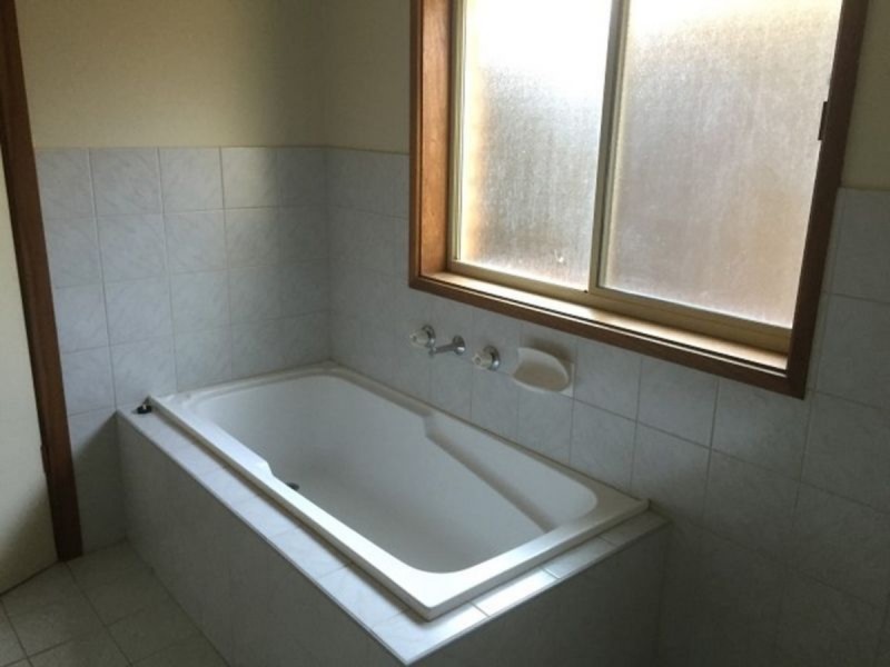 2/292 Martins Road, Parafield Gardens SA 5107