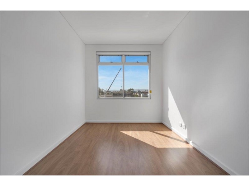 306/23 Warner Avenue, Findon SA 5023