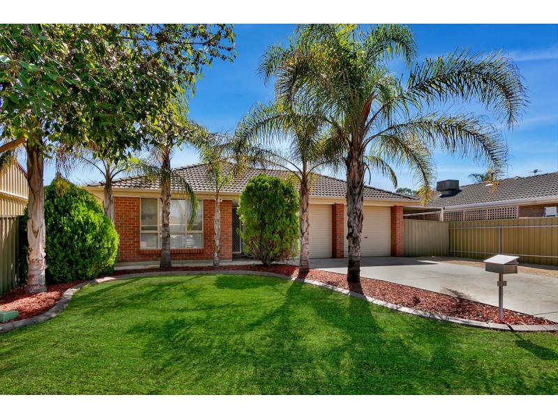 16 Crawford Grove, Andrews Farm SA 5114