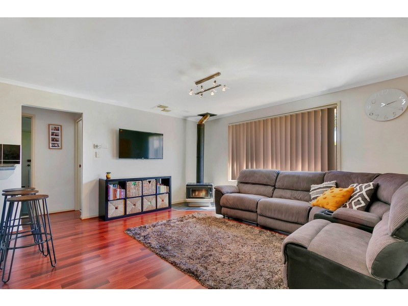 16 Crawford Grove, Andrews Farm SA 5114