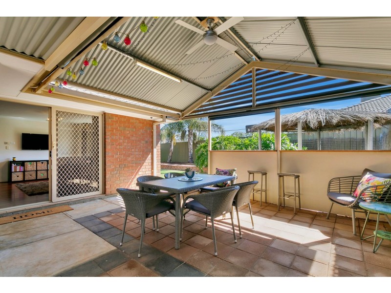 16 Crawford Grove, Andrews Farm SA 5114