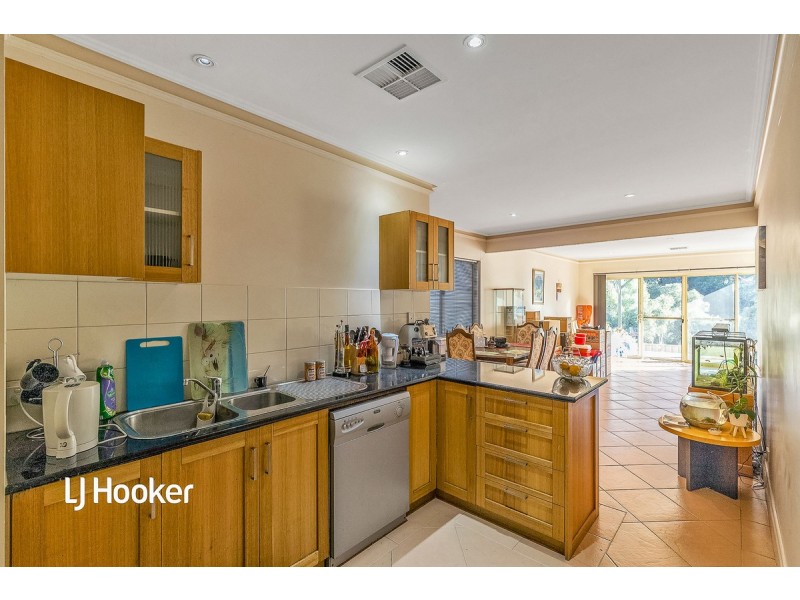10 Pendeen Street, Golden Grove SA 5125