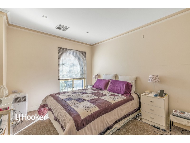 10 Pendeen Street, Golden Grove SA 5125