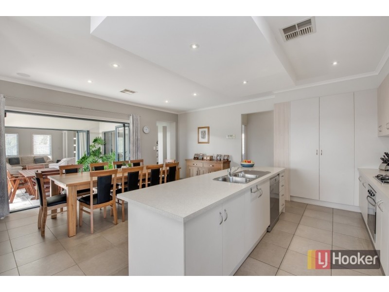 5 Pioneer Court, Salisbury Heights SA 5109