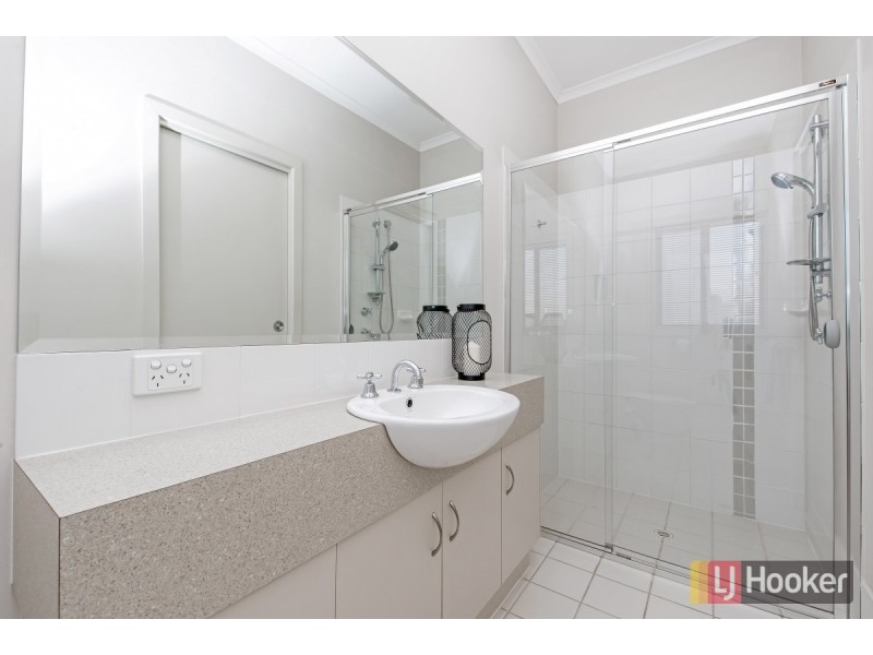 5 Pioneer Court, Salisbury Heights SA 5109