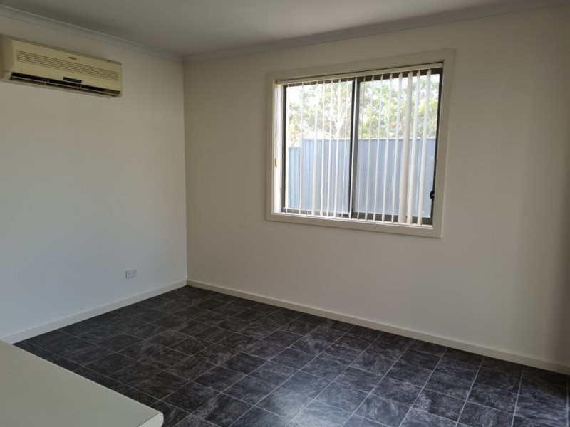 4 Hamra Drive, Smithfield SA 5114