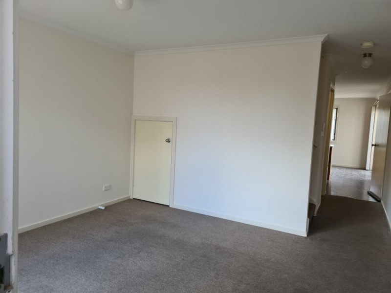 4 Hamra Drive, Smithfield SA 5114