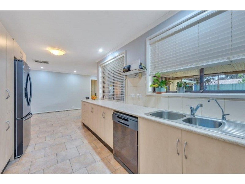 15 Matthew Court, Paralowie SA 5108