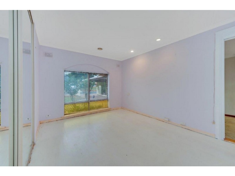 6 Lysander Place, Salisbury East SA 5109