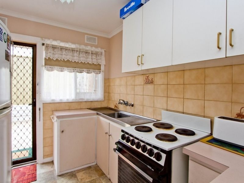 7/25 Carey Street, Salisbury SA 5108