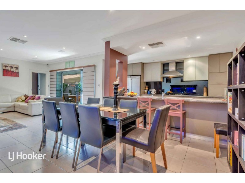 50 The Strand, Mawson Lakes SA 5095