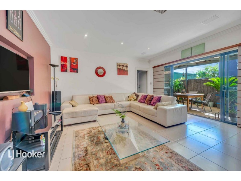 50 The Strand, Mawson Lakes SA 5095