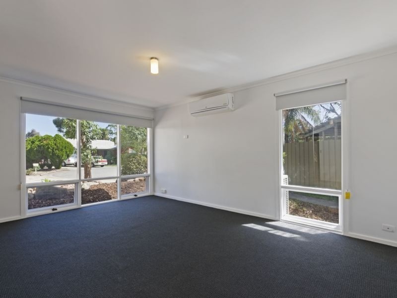 1 Cox Place, Salisbury SA 5108