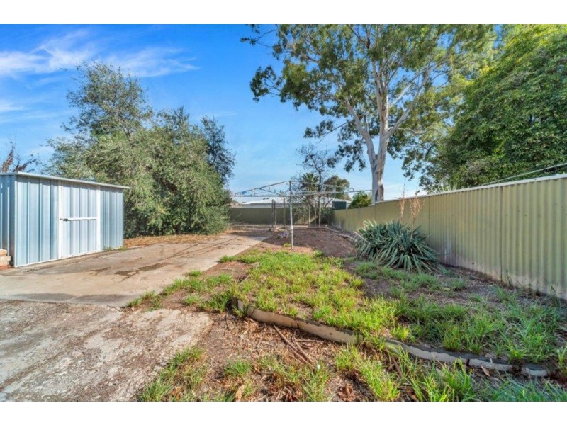 46 Knowles Road, Elizabeth Vale SA 5112
