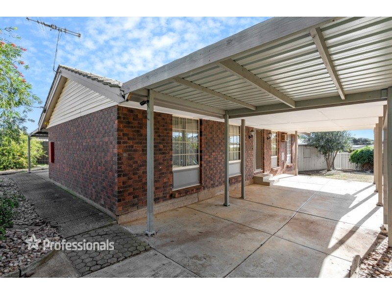 2 Tobruk Drive, Salisbury Heights SA 5109