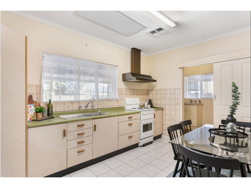 21 Jarman Avenue, Salisbury East SA 5109